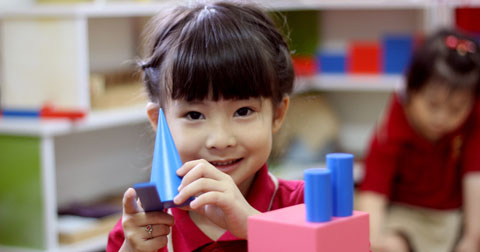 Chuẩn bị cho con vào lớp 1 phải từ lúc còn bé Chuẩn bị cho con vào lớp 1 phải từ lúc còn bé